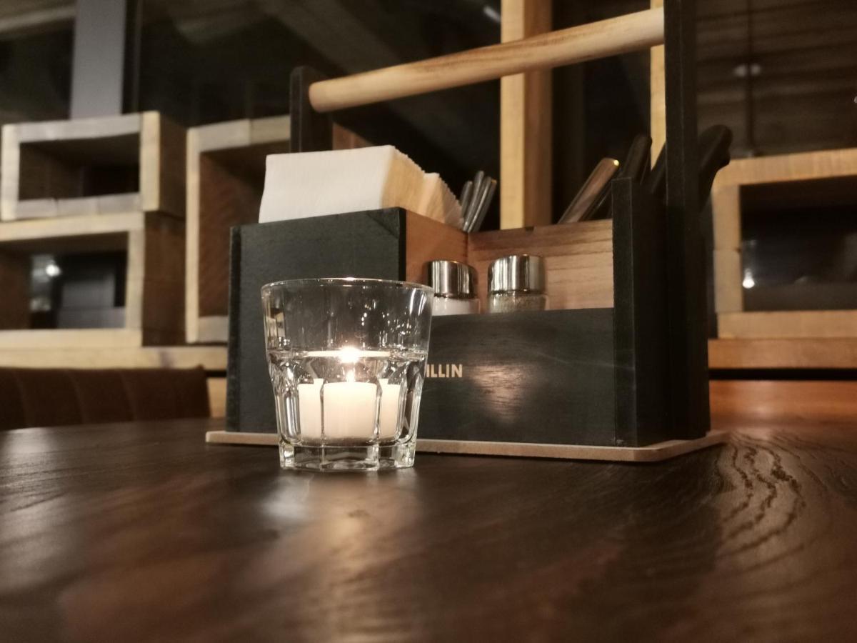 Hotel Lodge Inn Фиш Экстерьер фото